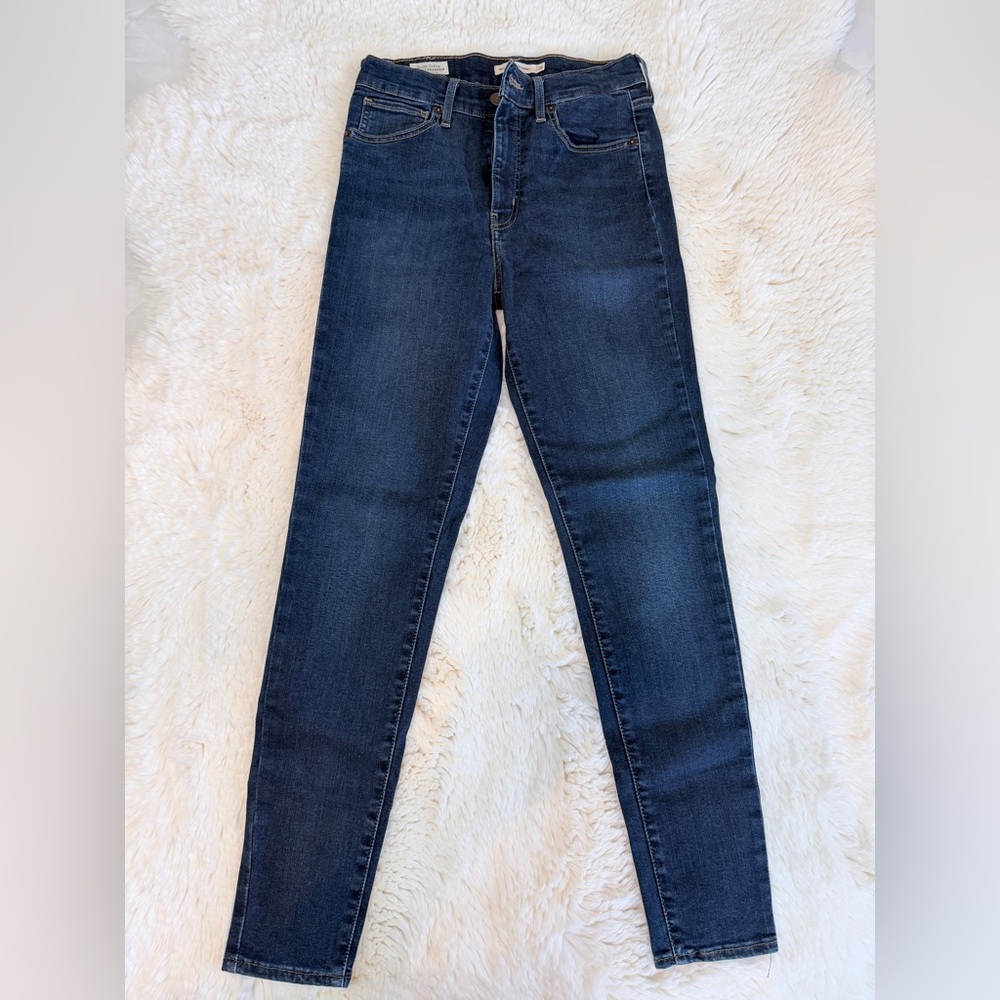 Levi's Dark Blue Women's Skinny Jeans